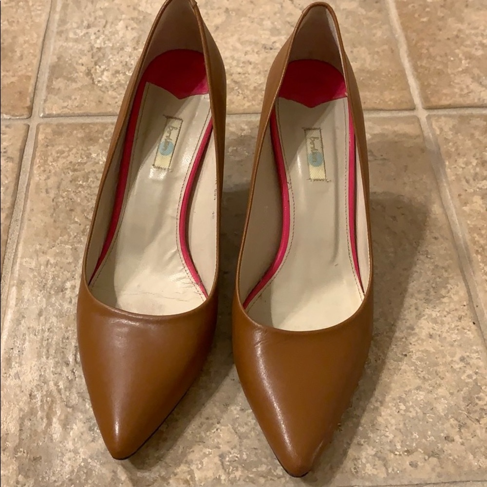 Boden Camel pumps